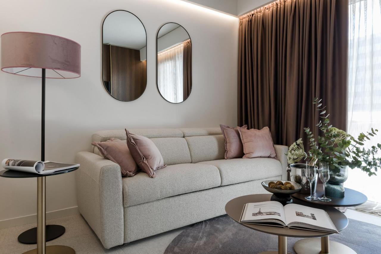 We Me Suite Hotel リッチョーネ エクステリア 写真