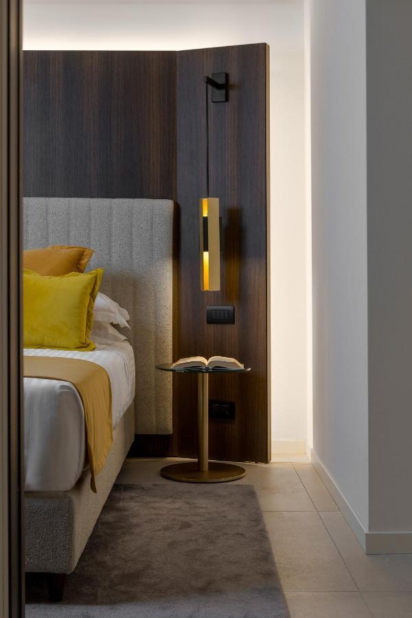 We Me Suite Hotel リッチョーネ エクステリア 写真