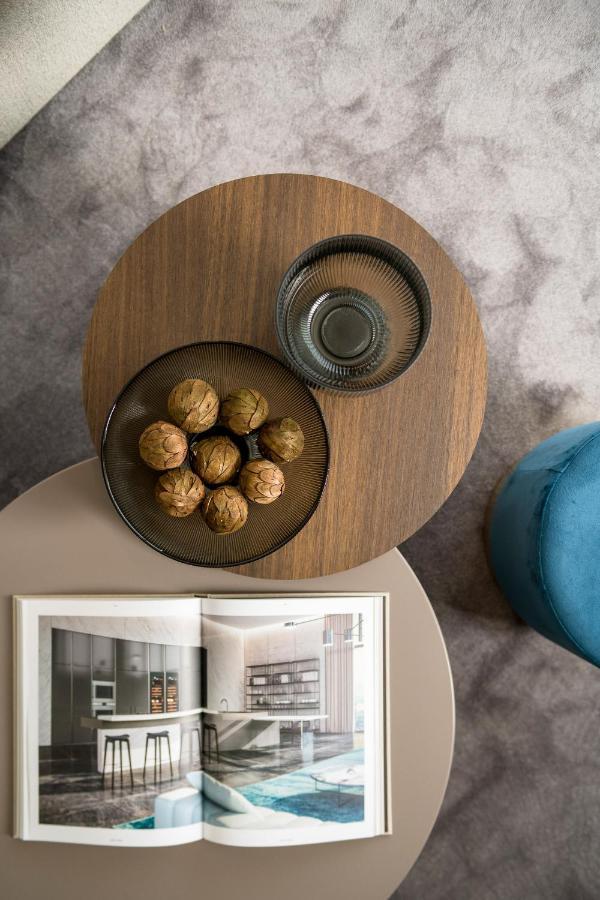 We Me Suite Hotel リッチョーネ エクステリア 写真