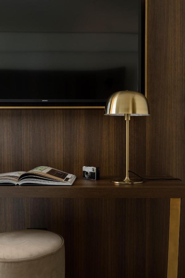 We Me Suite Hotel リッチョーネ エクステリア 写真