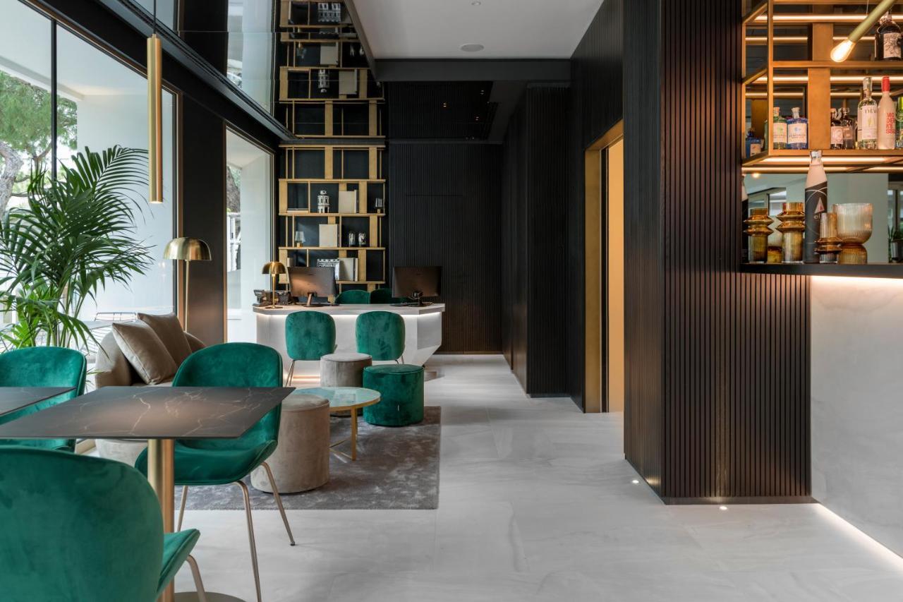 We Me Suite Hotel リッチョーネ エクステリア 写真