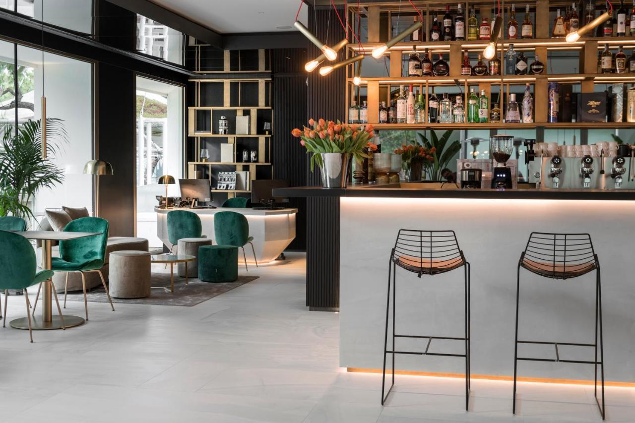 We Me Suite Hotel リッチョーネ エクステリア 写真